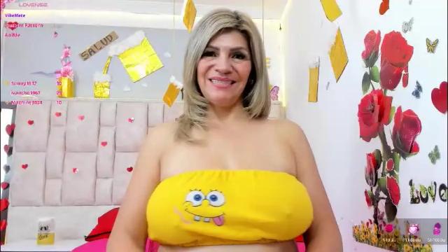 Image 12 of celeste_lincon Stream on Chaturbate on 1 month ago