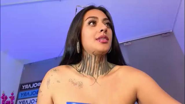 Image 8 of celeste_owen18 Stream on Chaturbate on 3 days ago