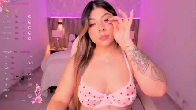 Image 3 of celeste_rosee_1 Stream on Chaturbate on 1 month ago