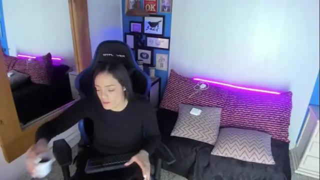 Thumbnail 1, celeste_starsss's Stream at Chaturbate, 1 month ago