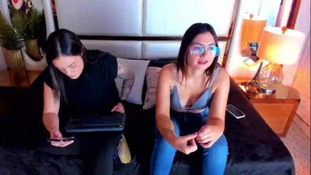 Image 12 of celeste_starsss Stream on Chaturbate on 1 month ago