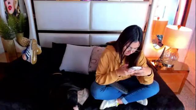 Image 8 of celeste_starsss Stream on Chaturbate on 1 month ago