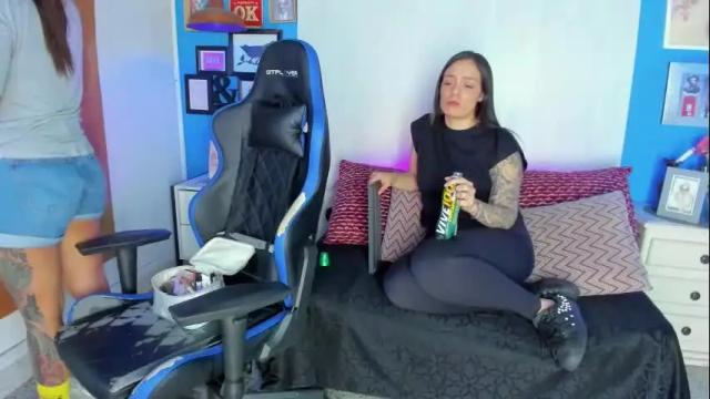 Image 2 of celeste_starsss Stream on Chaturbate on 1 month ago