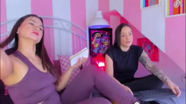 Image 10 of celeste_starsss Stream on Chaturbate on 26 days ago