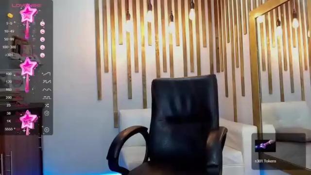 Image 12 of celeste_vera Stream on Chaturbate on 18 months ago