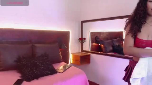 Image 10 of celeste_vera Stream on Chaturbate on 16 months ago