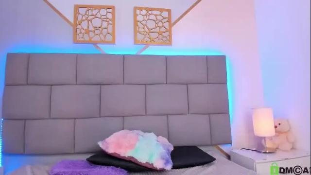 Image 2 of celeste_wayne Stream on Chaturbate on 28 days ago