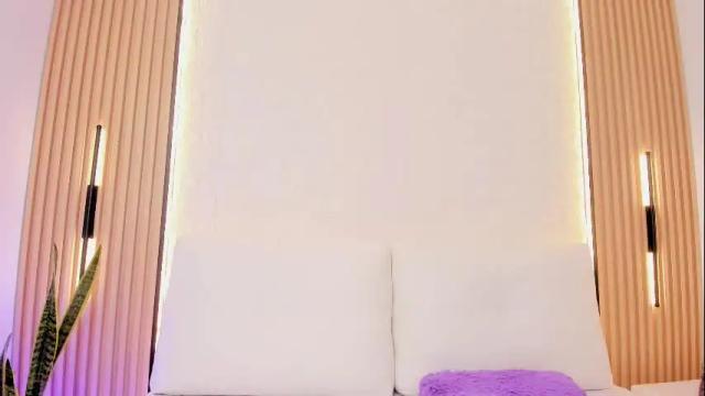 Image 4 of celeste_wayne Stream on Chaturbate on 17 days ago
