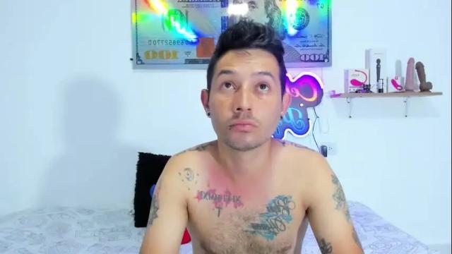 Image 2 of celeste_y_pipe Stream on Chaturbate on 3 days ago