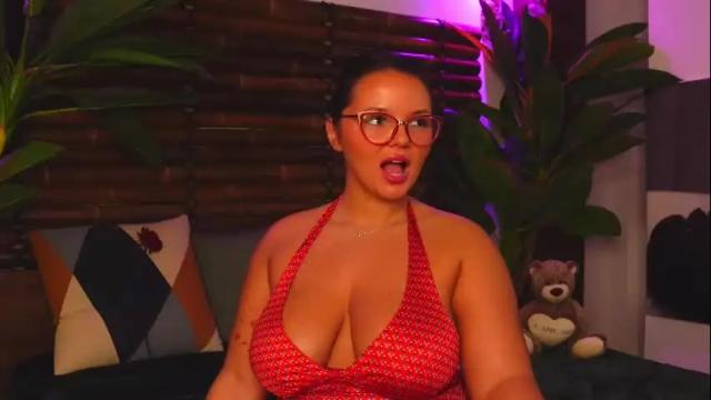 Image 12 of celestebailey Stream on Chaturbate on 1 month ago