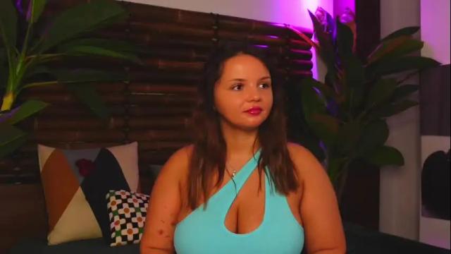 Image 11 of celestebailey Stream on Chaturbate on 1 month ago