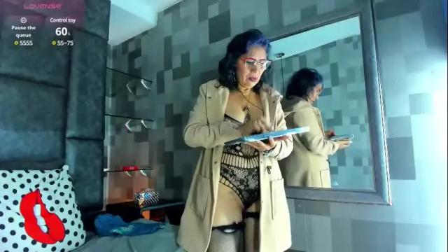 Image 4 of celestebaker_ Stream on Chaturbate on 28 days ago