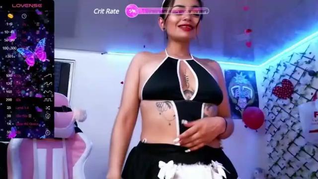 Image 12 of celestebell22 Stream on Chaturbate on 19 months ago