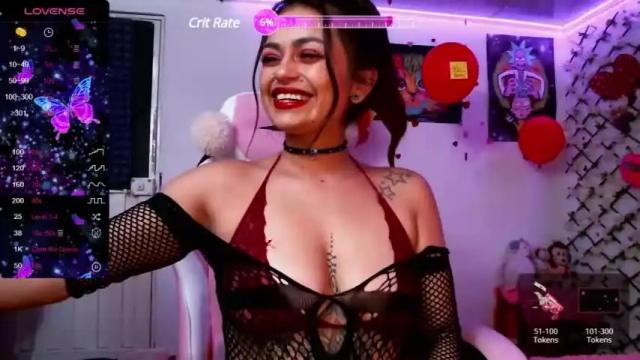 Image 2 of celestebell22 Stream on Chaturbate on 19 months ago