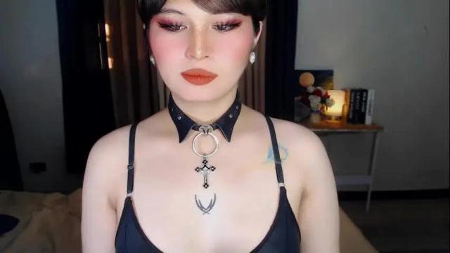 Image 8 of celestehollywood Stream on Chaturbate on 24 days ago