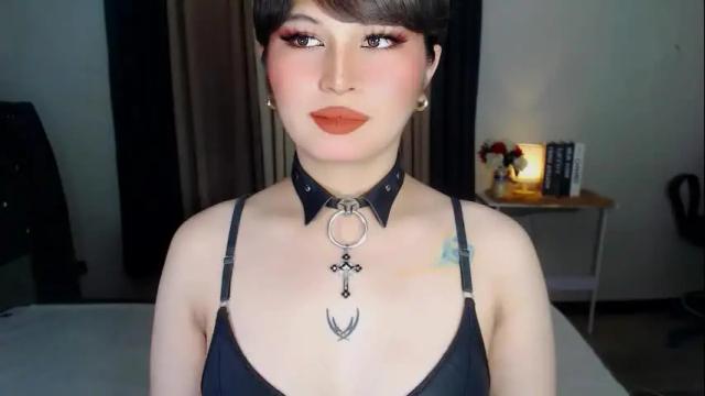 Image 11 of celestehollywood Stream on Chaturbate on 12 days ago