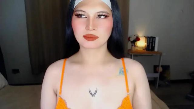 Image 4 of celestehollywood Stream on Chaturbate on 1 month ago