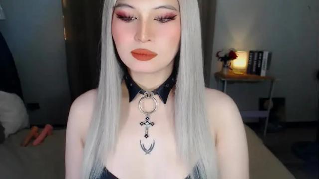 Image 6 of celestehollywood Stream on Chaturbate on 19 days ago