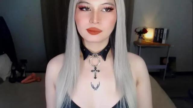 Image 3 of celestehollywood Stream on Chaturbate on 18 days ago