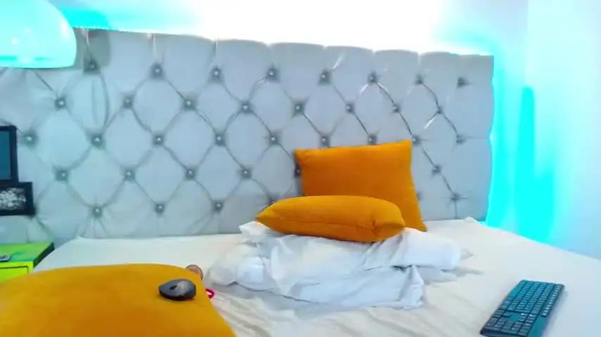 celestemansson Chaturbate