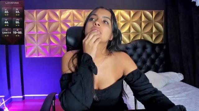 Image 3 of celestemiller__ Stream on Chaturbate on 17 months ago