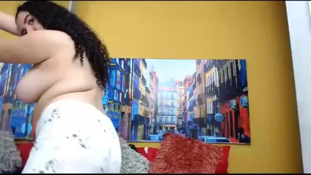 Image 12 of celestepretthy Stream on Chaturbate on 15 months ago