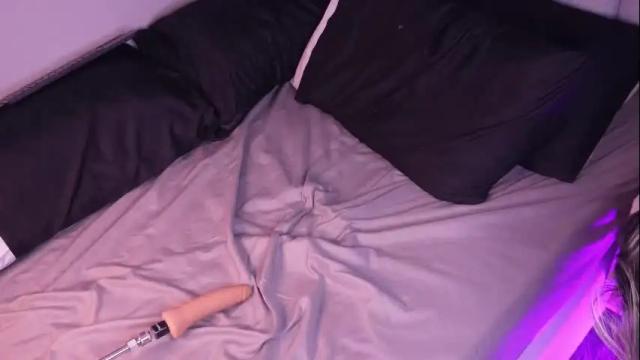 Image 6 of celesterabbit Stream on Chaturbate on 8 days ago