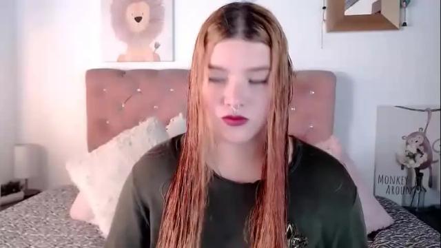 Image 10 of celesteredds Stream on Chaturbate on 1 month ago