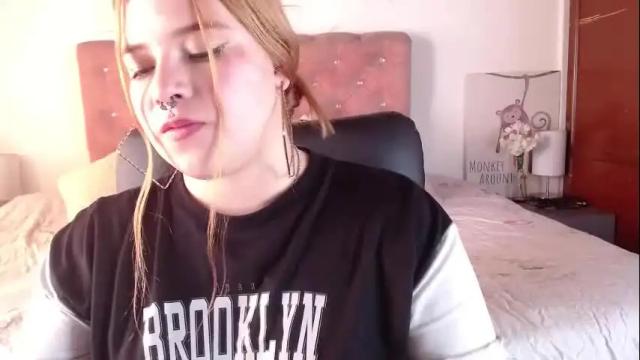 Thumbnail 2, celesteredds's Stream at Chaturbate, 1 month ago