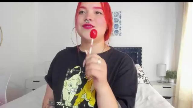 Image 10 of celesteredds Stream on Chaturbate on 1 month ago