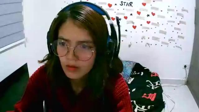Image 3 of celestestar18_ Stream on Chaturbate on 18 months ago