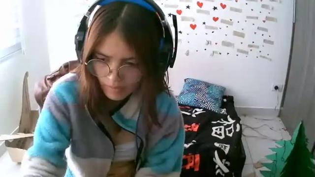 Image 2 of celestestar18_ Stream on Chaturbate on 17 months ago
