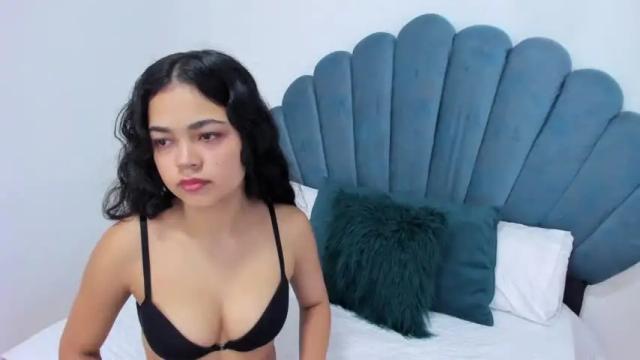 Image 3 of celestewithman Stream on Chaturbate on 19 months ago