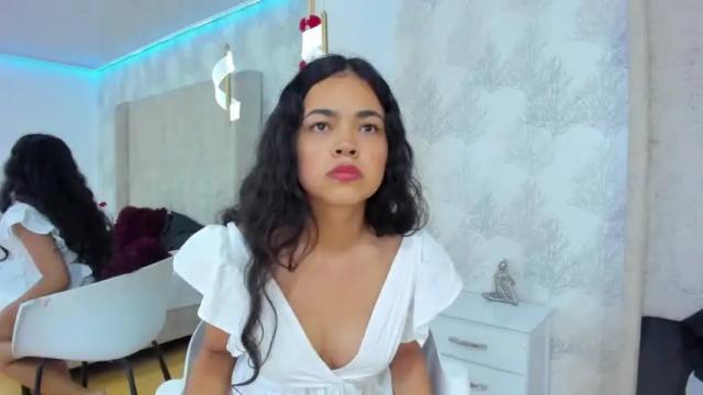 Image 11 of celestewithman Stream on Chaturbate on 14 months ago