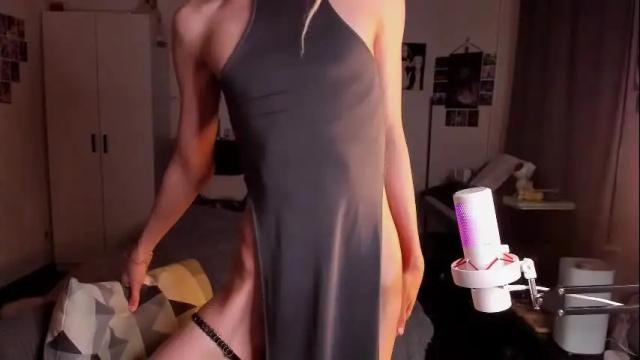 Image 12 of celestial_rose Stream on Chaturbate on 1 month ago