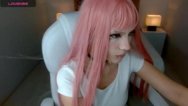 Image 6 of celestica_rose Stream on Chaturbate on 18 months ago