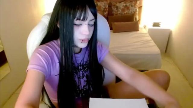 Image 6 of celestica_rose Stream on Chaturbate on 18 months ago