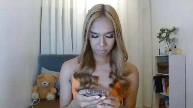 Thumbnail 2, celestinalinaa's Stream at Chaturbate, 19 months ago