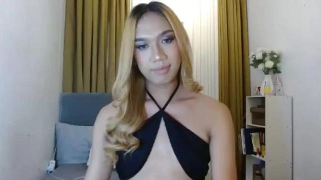 Image 10 of celestinalinaa Stream on Chaturbate on 16 months ago