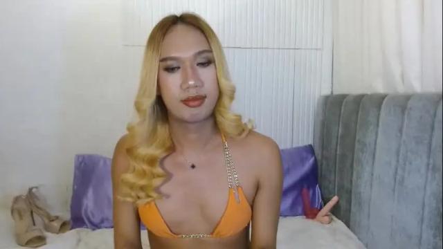 Image 11 of celestinalinaa Stream on Chaturbate on 9 days ago