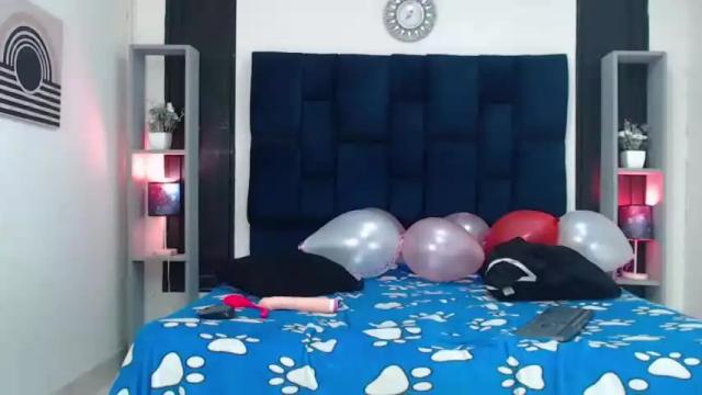 Image 3 of celestine_blanco Stream on Chaturbate on 14 months ago