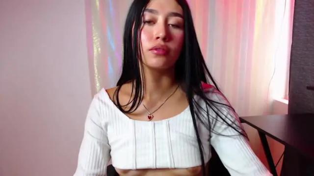 Image 3 of celestinepurple Stream on Chaturbate on 14 months ago
