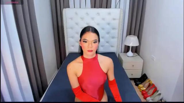 Image 11 of celestresilva Stream on Chaturbate on 16 days ago