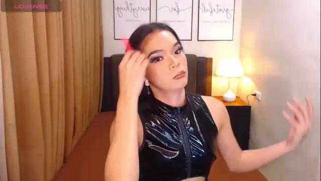 Image 2 of celestresilva Stream on Chaturbate on 4 months ago