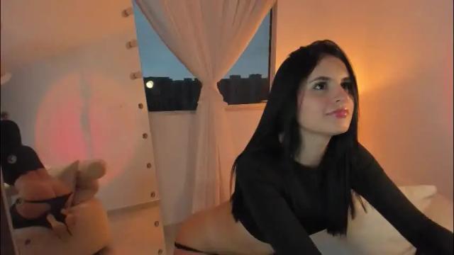Image 6 of celia_dubois Stream on Chaturbate on 2 months ago