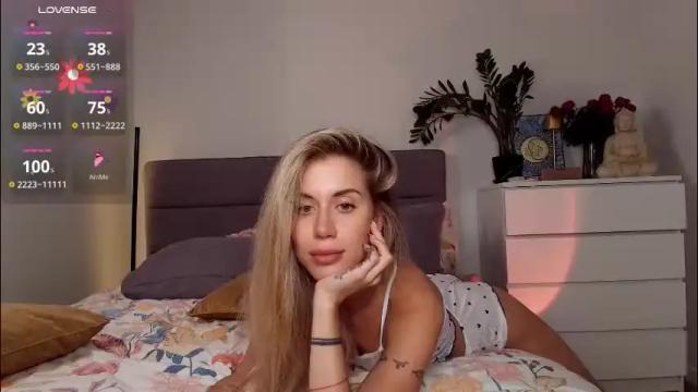 Image 4 of celin_summer Stream on Chaturbate on 1 month ago