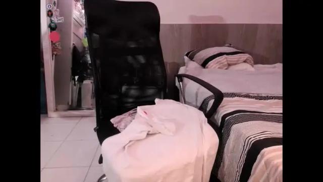 Image 11 of celine______ Stream on Chaturbate on 16 months ago