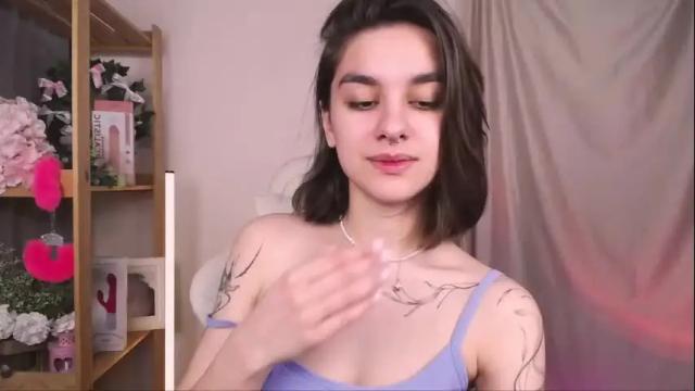 Image 4 of celine_dionn Stream on Chaturbate on 15 days ago