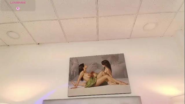 Image 8 of celine_golden Stream on Chaturbate on 3 months ago