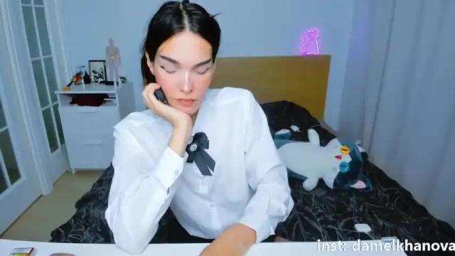 Image 8 of celine_rose Stream on Chaturbate on 19 months ago